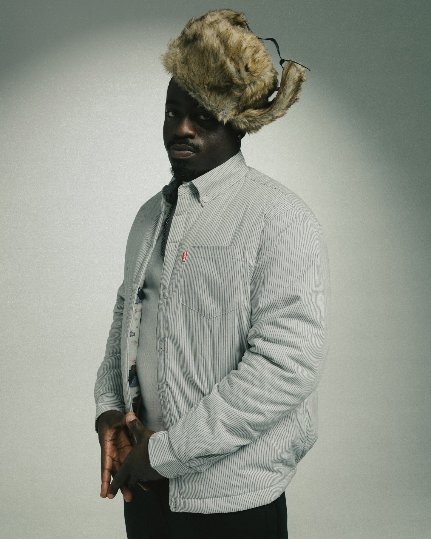 Striped Puffer Shirt [White/Black]